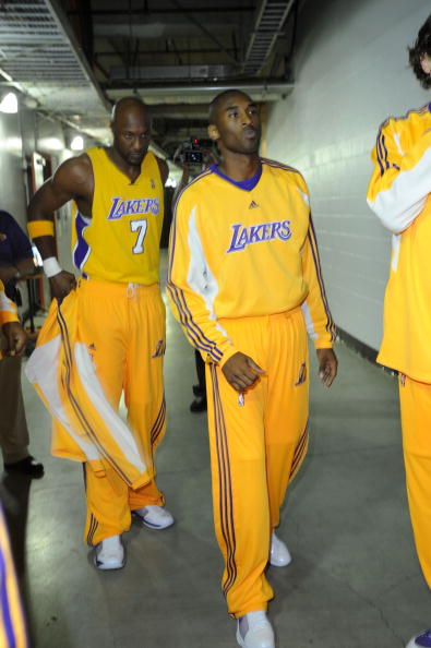 通过稳固的 通过稳固的